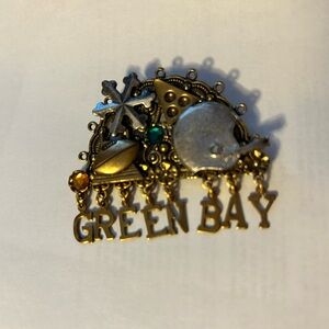 Green Bay Themed Brooch